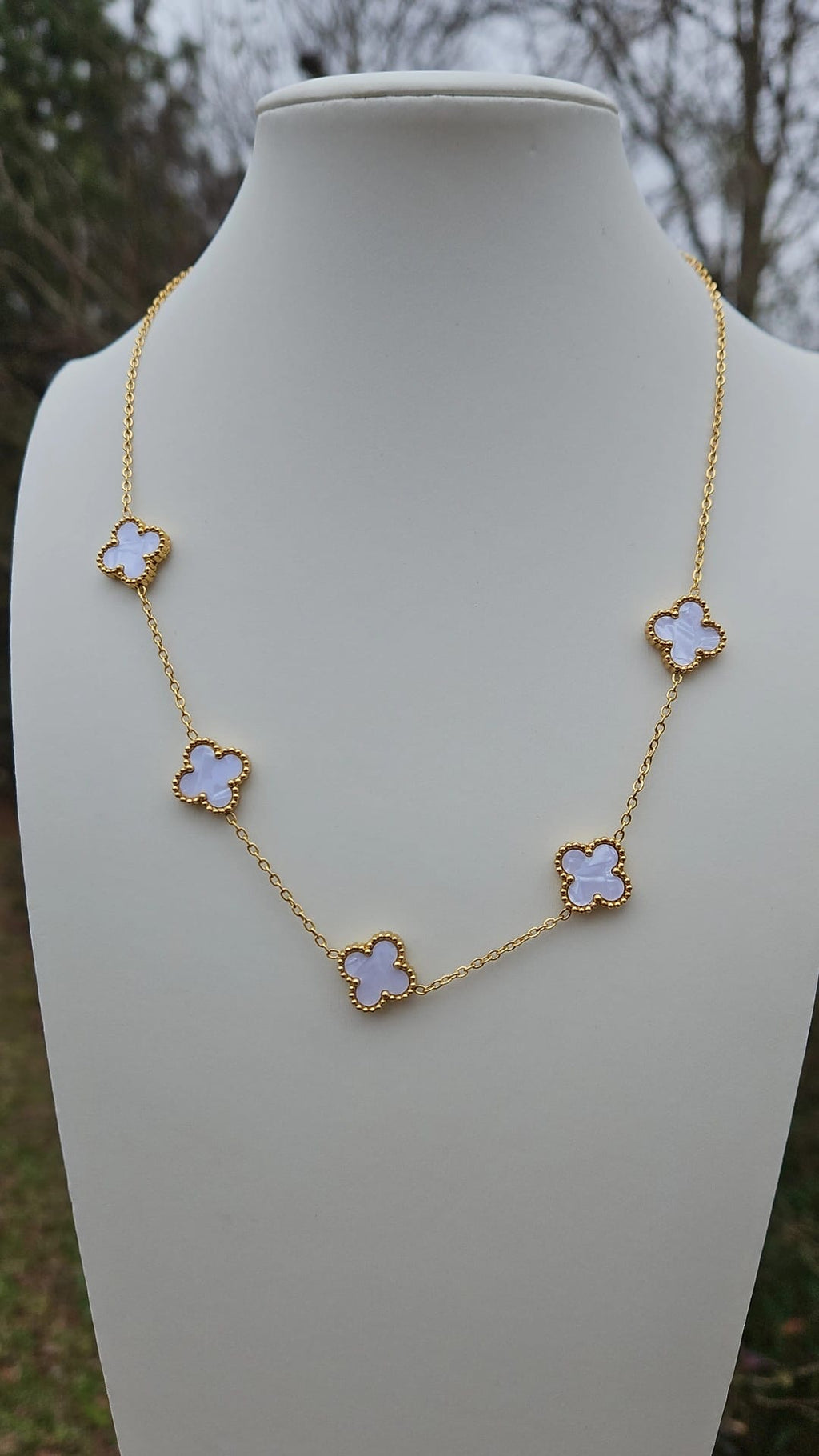 Gold Stack- White Clover